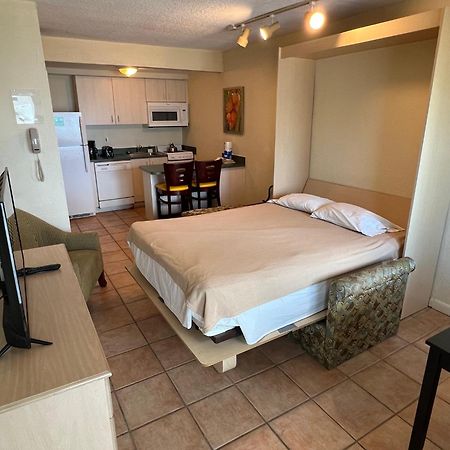 Enchanted Isle Hollywood Beach Resort 외부 사진