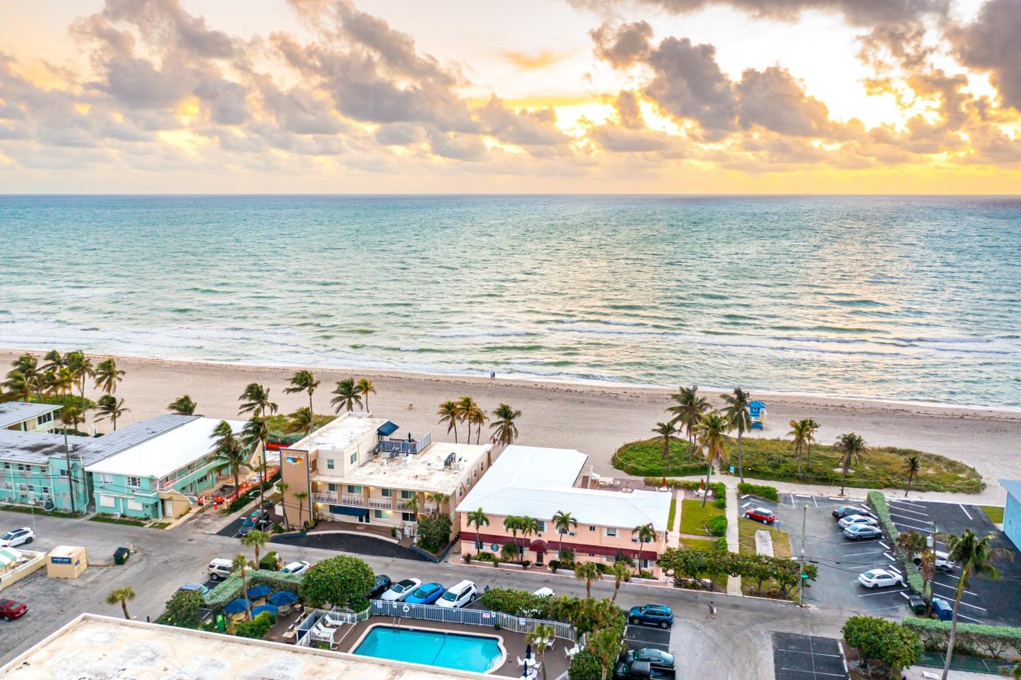 Enchanted Isle Hollywood Beach Resort 외부 사진
