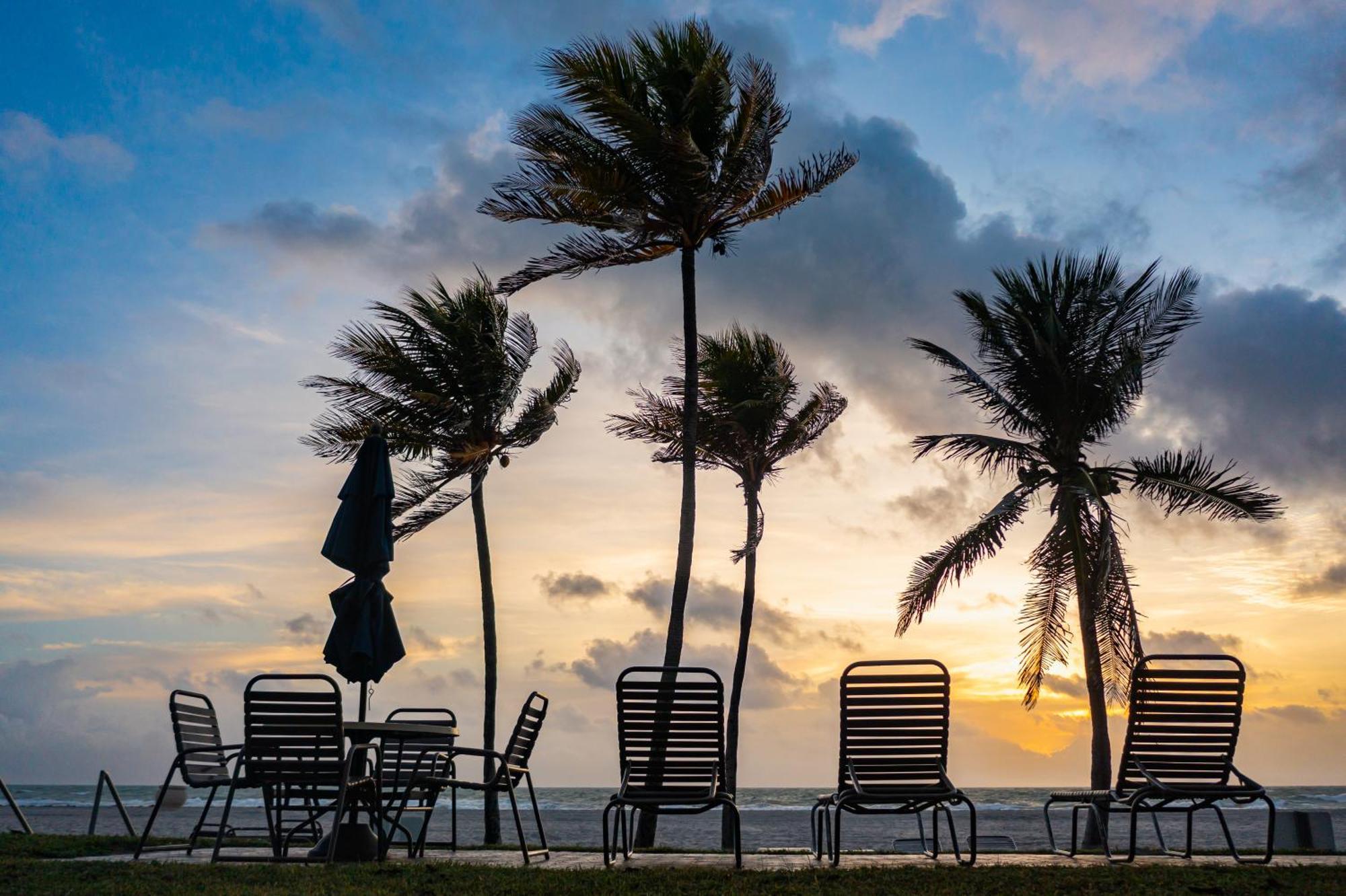 Enchanted Isle Hollywood Beach Resort 외부 사진